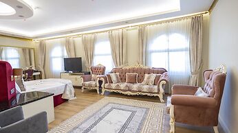 Can Adalya Palace Hotel