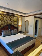 Can Adalya Palace Hotel