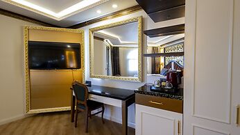 Can Adalya Palace Hotel