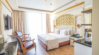 Can Adalya Palace Hotel