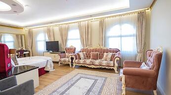 Can Adalya Palace Hotel