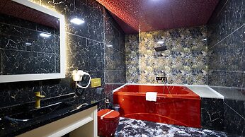 Can Adalya Palace Hotel