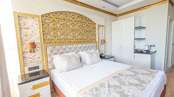 Can Adalya Palace Hotel