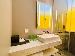 Wink Hotel Danang Riverside - Full 24hrs stay