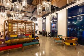 Wink Danang Riverside, Unscripted by Hyatt - 24 Hours stay