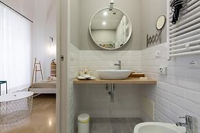 3141 B&b Incentro Comfort Suite - Central Suite by Barbarhouse