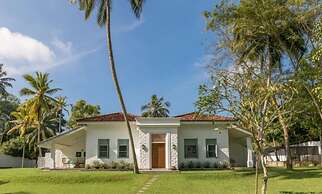 Breathtaking Villa In 02 Acres Of Tropical Walled-in Gardens