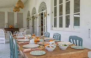 Breathtaking Villa In 02 Acres Of Tropical Walled-in Gardens