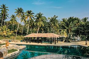 Spectacular Hilltop Beach Villa Located Next To A Surf Break