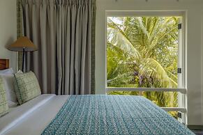 Spectacular Hilltop Beach Villa Located Next To A Surf Break