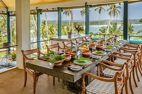 Spectacular Hilltop Beach Villa Located Next To A Surf Break