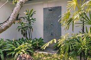 Spectacular Hilltop Beach Villa Located Next To A Surf Break