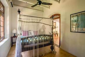 Refurbished Family Village House With Private Pool