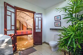 Refurbished Family Village House With Private Pool