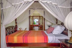 Refurbished Family Village House With Private Pool