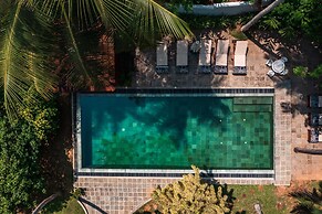 Refurbished Family Village House With Private Pool