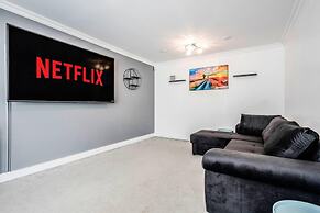 tms Cheerful 5bdr House! Thurrock! Free Parking!