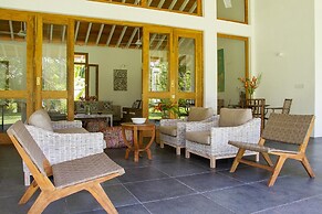 Family House With Large Garden In A Peaceful Setting