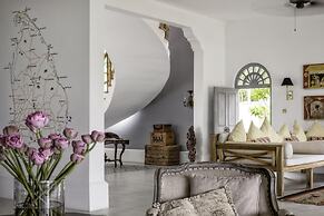 A Sophisticated Spacious Beach Villa With 20 Meter Water Slide