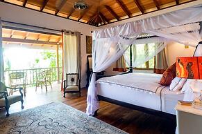 A Sophisticated Spacious Beach Villa With 20 Meter Water Slide