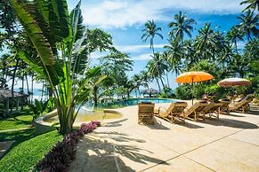 A Sophisticated Spacious Beach Villa With 20 Meter Water Slide