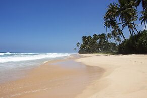 Family Beach Villa Located On An Incredible Beach