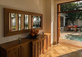 Family Beach Villa Located On An Incredible Beach