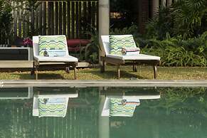 Sustainably Designed Villa Overlooking Indian Ocean