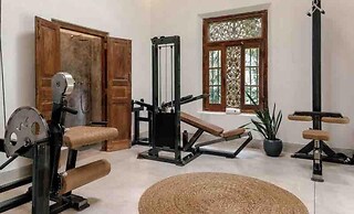 Luxurious 07 Bedroom Hilltop Villa With Private Gym