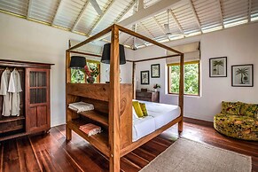 Luxurious 07 Bedroom Hilltop Villa With Private Gym