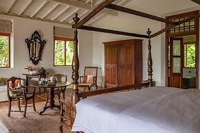 Luxurious 07 Bedroom Hilltop Villa With Private Gym