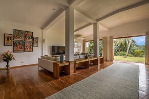 Luxurious 07 Bedroom Hilltop Villa With Private Gym