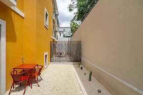 Les Deux Mariettes Apartments & Suites
