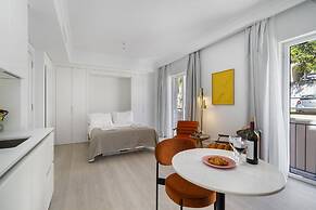 Les Deux Mariettes Apartments & Suites