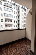 2ndhomes Modern 1BR Home w Sauna&Balcony