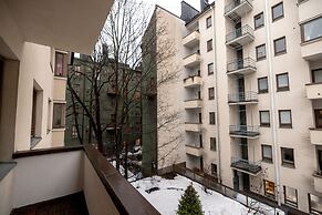 2ndhomes Modern 1BR Home w Sauna&Balcony