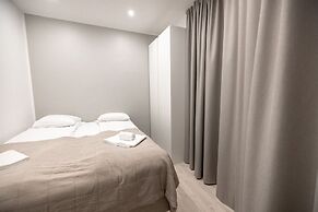 2ndhomes Modern 1BR Home w Sauna&Balcony