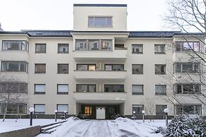 2ndhomes Modern 1BR Home w Sauna&Balcony