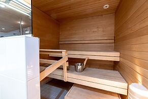 2ndhomes Unique 110m2 Apartment w Sauna