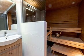 2ndhomes Unique 110m2 Apartment w Sauna