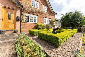 Beautiful Country Cottage