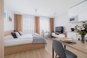 Czarnowiejska Studio by Renters