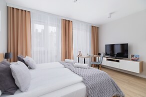 Czarnowiejska Studio by Renters