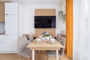 Czarnowiejska Studio by Renters