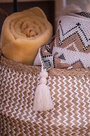 Czarnowiejska Studio by Renters