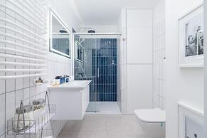 Czarnowiejska Studio by Renters