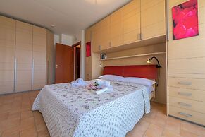 Palazzo Apartments - Porto Letizia