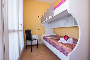 Palazzo Apartments - Porto Letizia