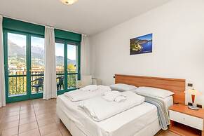 Palazzo Apartments - Porto Letizia