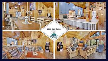 2069 - Bear Cub Cabin 2 Bedroom Home by RedAwning